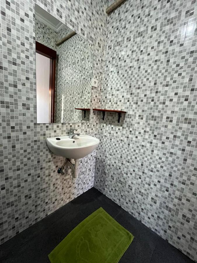 Amigos Guesthouse & Hostel Canggu Esterno foto